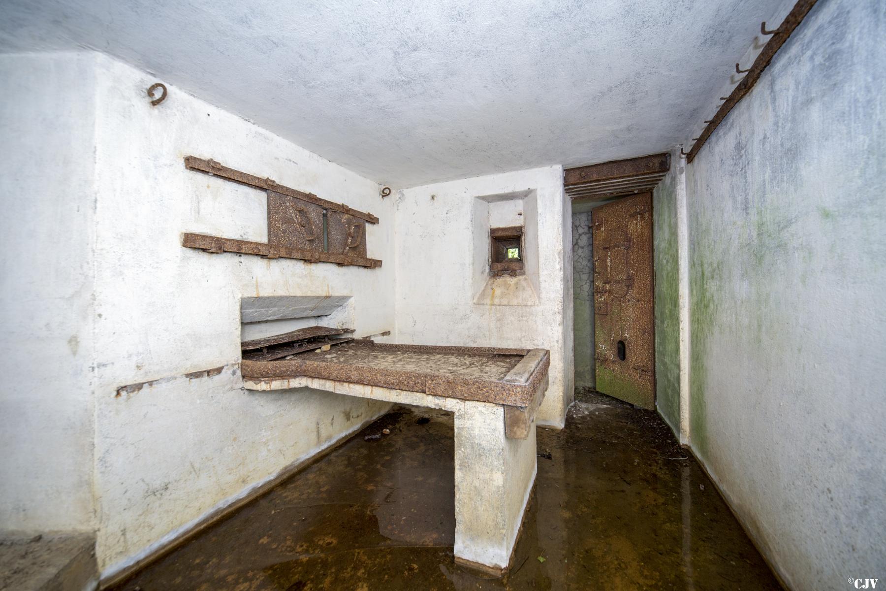 Ligne Maginot - DB33 - BOIS GRIGNET - (Blockhaus pour canon) -  - Lia VERMEULEN