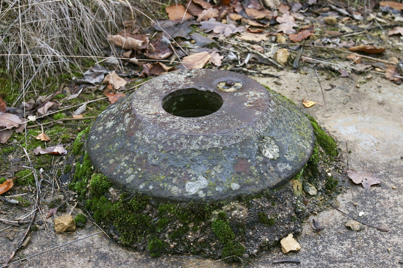 Ligne Maginot - DB35 - FROIDCUL - (Blockhaus pour canon) - L'orifice du périscope - Georges Huygen