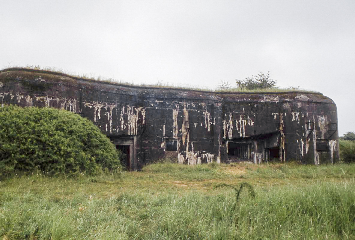 Ligne Maginot - BOIS DU FOUR - A5 - (Ouvrage d'infanterie) - Façade arrière - Valentin Hemmert