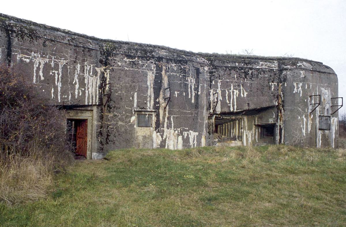 Ligne Maginot - BOIS DU FOUR - A5 - (Ouvrage d'infanterie) - Façade arrière - Valentin Hemmert