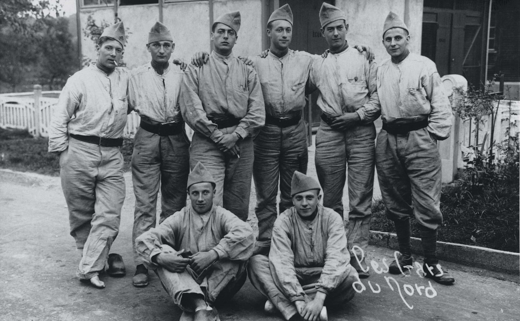 Ligne Maginot - ISING (FERANGE) - (Camp de sureté) - Les recrues au camp d'Ising - Férange en septembre 1937
'Les gars du nord' - Inconnu