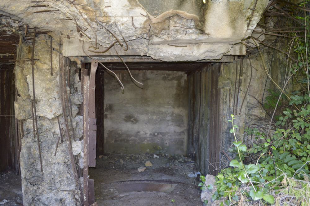 Ligne Maginot - CAP MARTIN - (Ouvrage d'artillerie) - Bloc 3 - ukmaginot