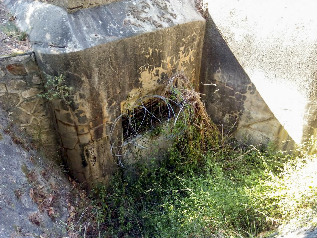 Ligne Maginot - CAP MARTIN - (Ouvrage d'artillerie) - La cheminée du bloc 1 - HENZEL Elian