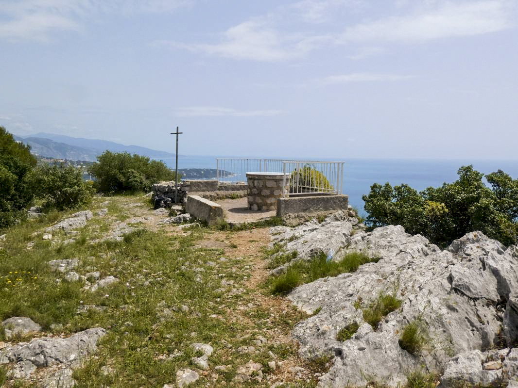 Ligne Maginot - MONT DES MULES - (Observatoire indéterminé) - Les dessus - ELLENA - CUNY