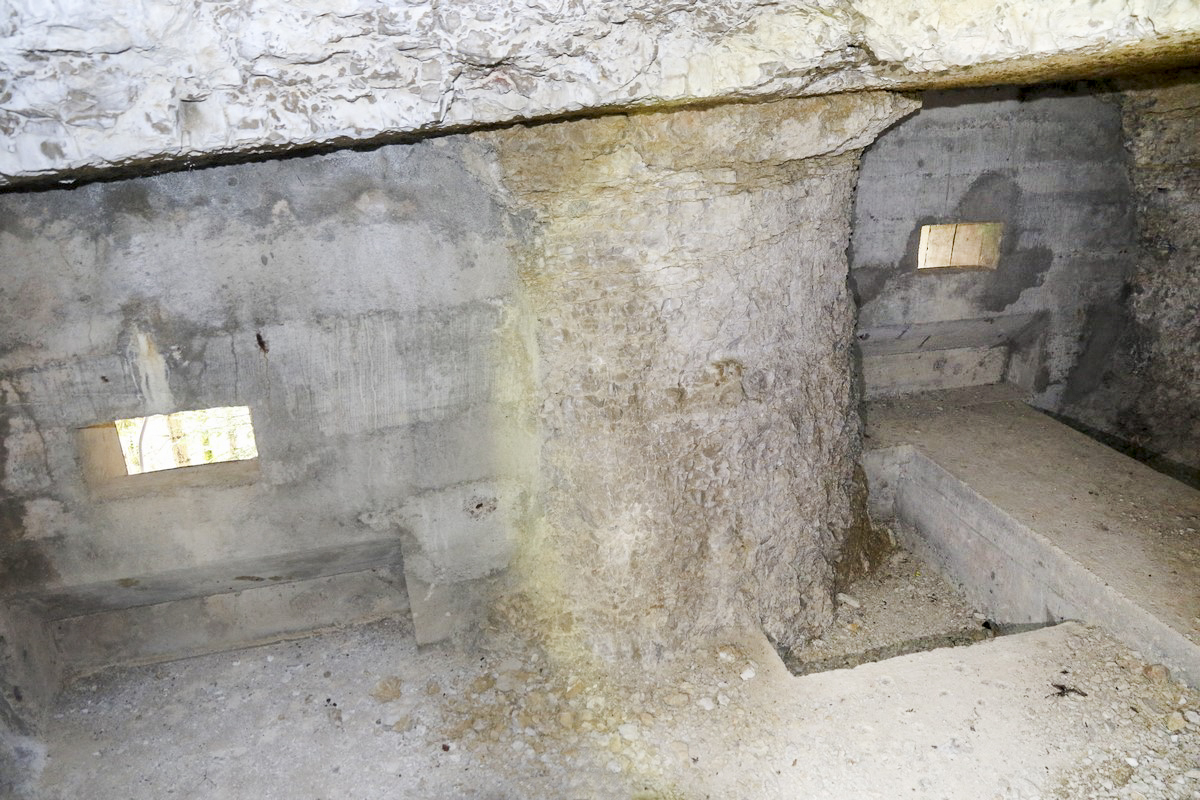 Ligne Maginot - CLOS DU PENDU - (Ouvrage d'infanterie) - Créneaux sud-est
 - Alain Perouffe