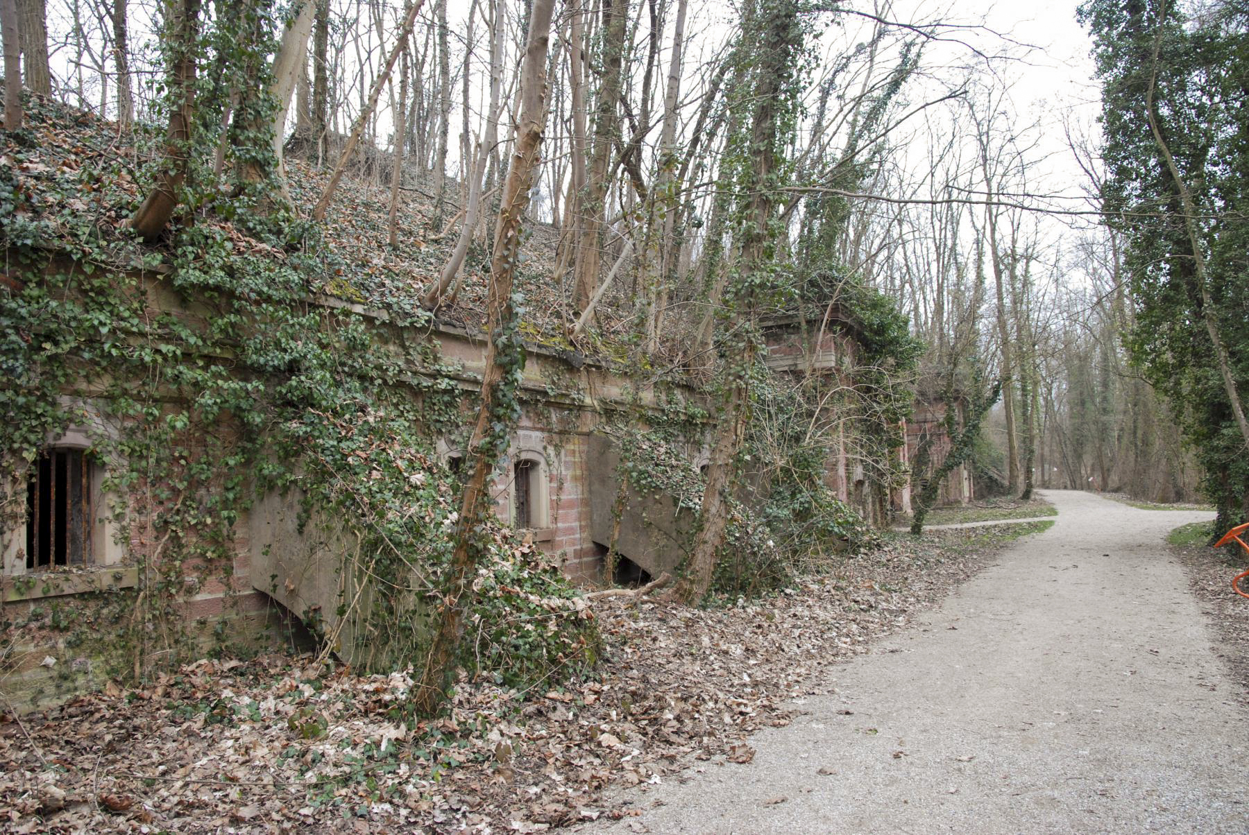 Ligne Maginot - FORT UHRICH (237°RI) - (PC) - Les latrines sur l'aile gauche du front de gorge  - knapp ludovic