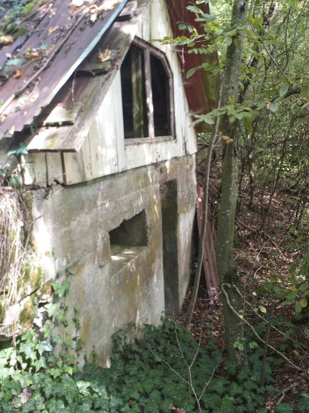 Ligne Maginot - NACHTWEID - (Blockhaus de type indéterminé) - Petit casernement à proximité - Minich jean michel