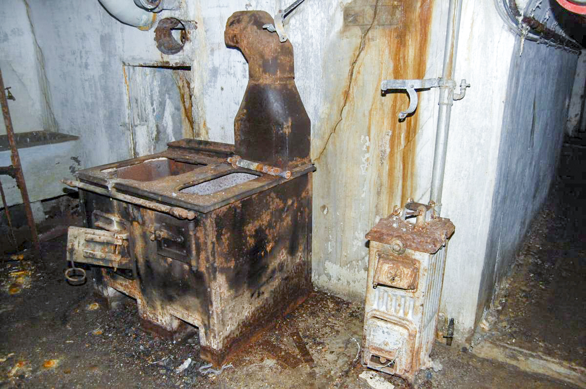 Ligne Maginot - NORD OUEST DE FONTVIVE (NOF) - (Abri) - Cuisine - Michal Prasil