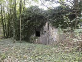 Ligne Maginot - FORT DE MAULDE EST - (Casemate d'artillerie) -  Une embrasure pour canon 