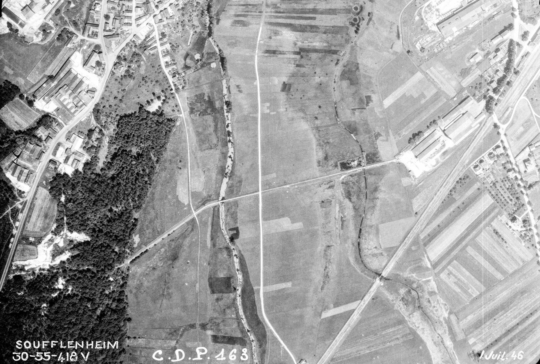 Ligne Maginot - VF60 - BALLASTIèRE DE SOUFFLENHEIM - (RESEAU - Voie 60 - Antenne ou rocade ferroviaire) - Photo aérienne 1946, extrait - IGN - Géoportail 1946