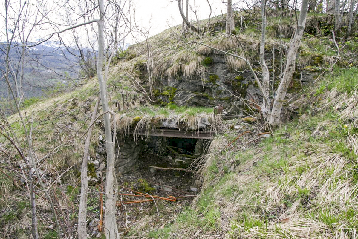Ligne Maginot - PLANAY - (Blockhaus pour arme infanterie) - Le bloc actif inachevé - Alain Perouffe
