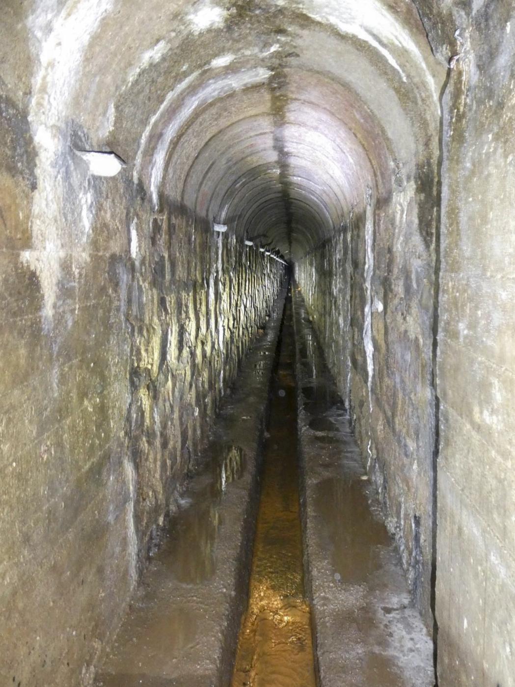 Ligne Maginot - BERSILLIES - (Ouvrage d'infanterie) - L'égout visitable - ELLENA Daniel - CUNY Philippe
