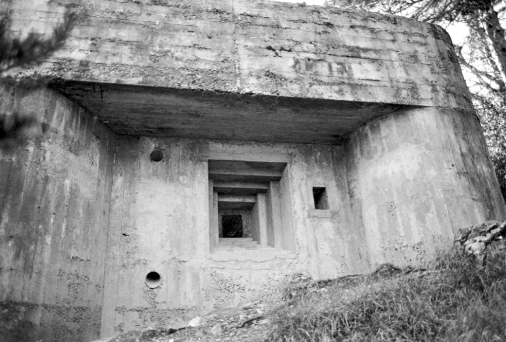 Ligne Maginot - O38 - PETITE TETIERE (Casemate d'infanterie) -  - LOVINY Alain