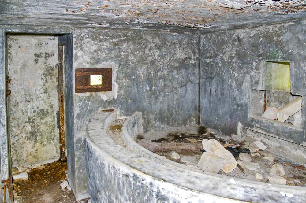 Ligne Maginot - PA DU CARREFOUR 248-4 - (Blockhaus pour arme infanterie) - La chambre de tir - D.Froehly