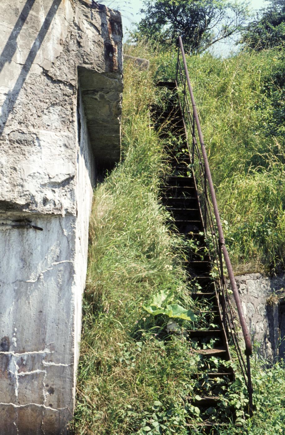 Ligne Maginot - BOVENBERG - A27 - (Ouvrage d'infanterie) - Bloc 1
Escalier près de l'entrée - MANSUY Michel