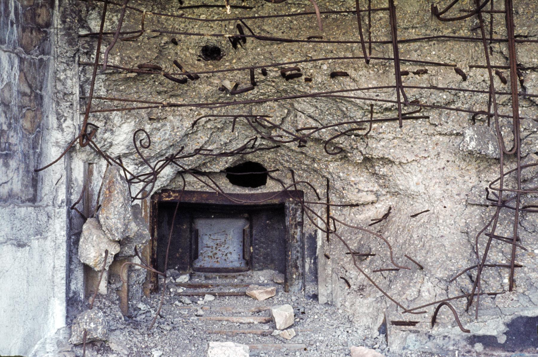 Ligne Maginot - BOVENBERG - A27 - (Ouvrage d'infanterie) - Bloc 3
Façade Sud - MANSUY Michel