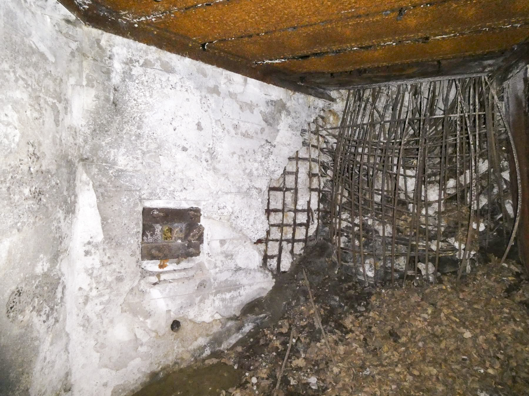 Ligne Maginot - FORT DE MAULDE OUEST - (Casemate d'artillerie) -  - ELLENA Daniel - CUNY Philippe