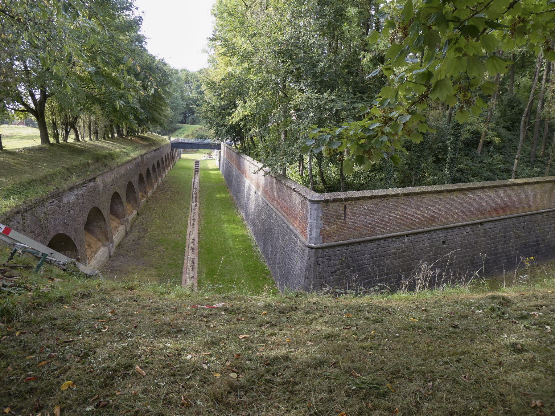 Ligne Maginot - FORT DE LEVEAU (I / 87°RIF - PC DE GUERRE) - (PC de Quartier) -  - ELLENA Daniel - CUNY Philippe