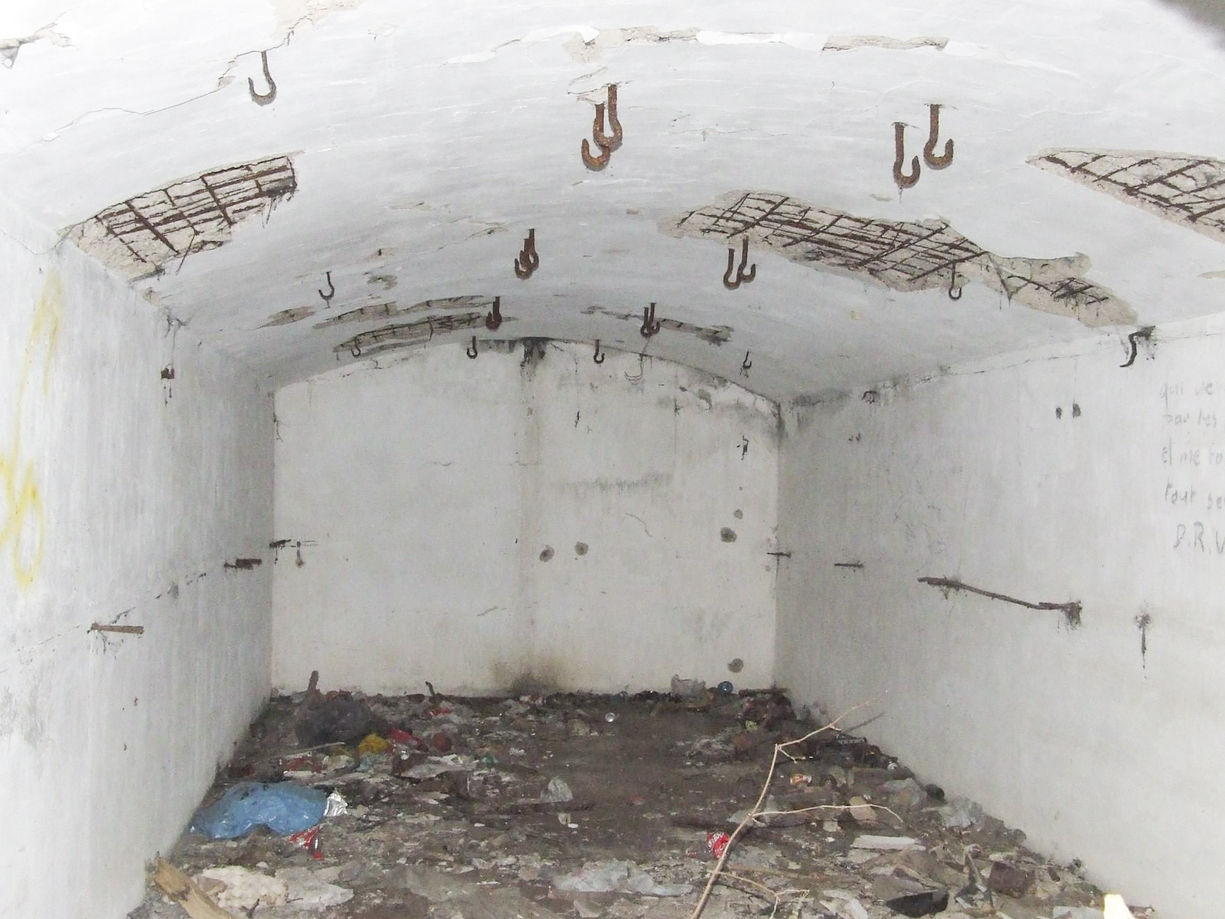 Ligne Maginot - ANNEXE DE FORT UHRICH (II/155° RAP) - (Position d'artillerie préparée) - La pièce servant d'abri pour les artilleurs - STENGER Mathieu