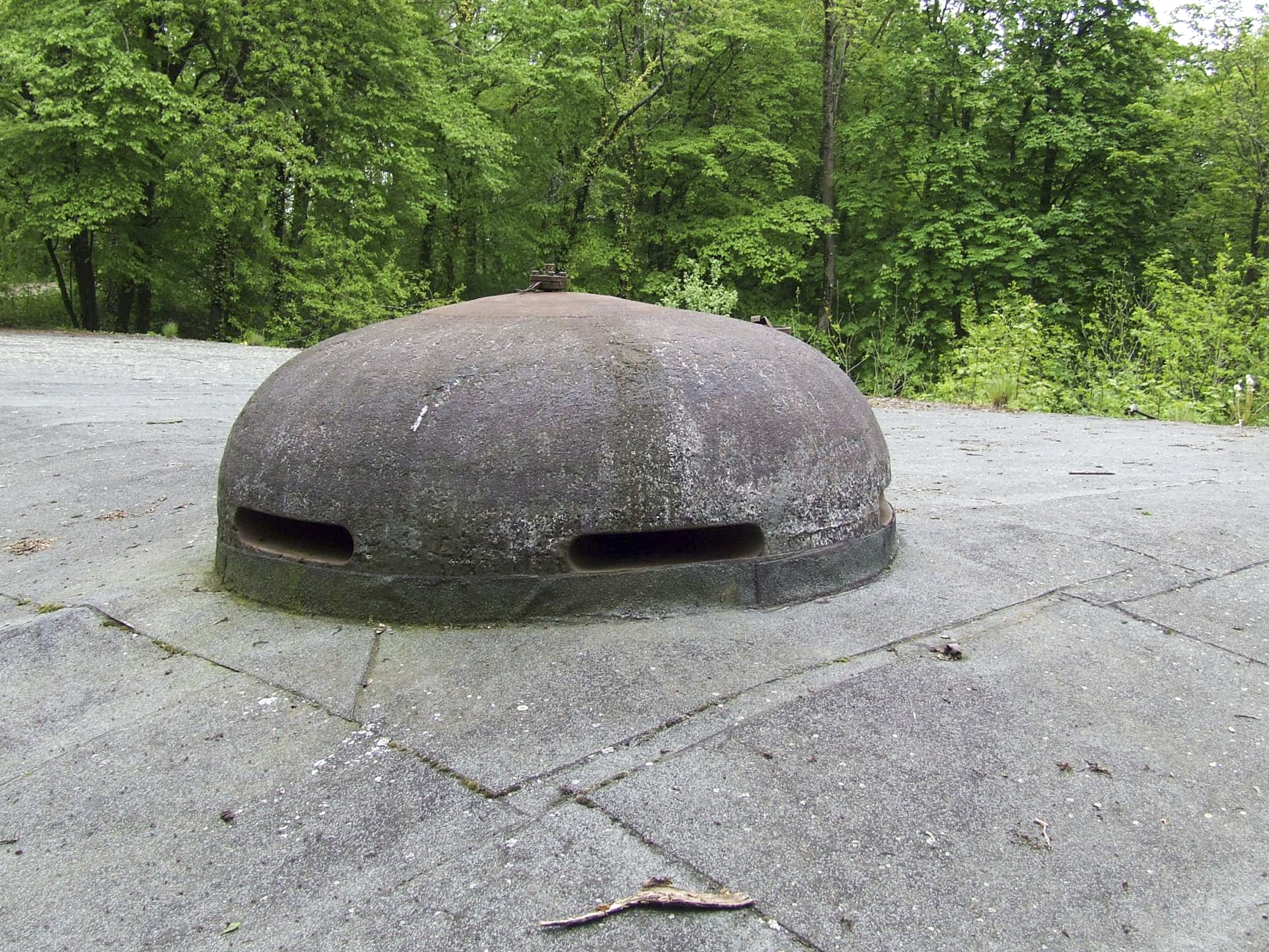 Ligne Maginot - O54 - GUENTRANGE NORD - (Observatoire d'artillerie) - La cloche observatoire cuirassée Mle1905 d'origine allemande. - STENGER Mathieu