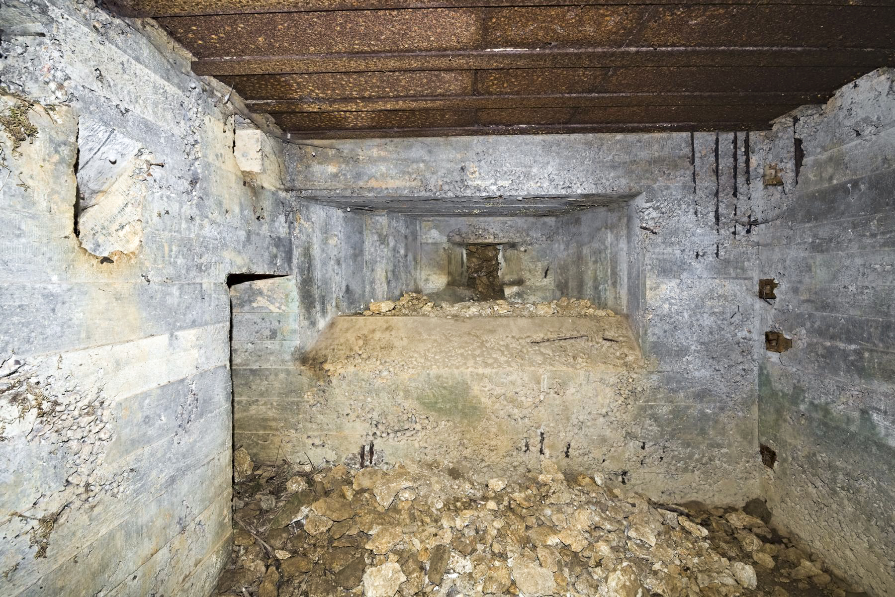 Ligne Maginot - DB221 - (Blockhaus pour arme infanterie) -  - thierry caland
