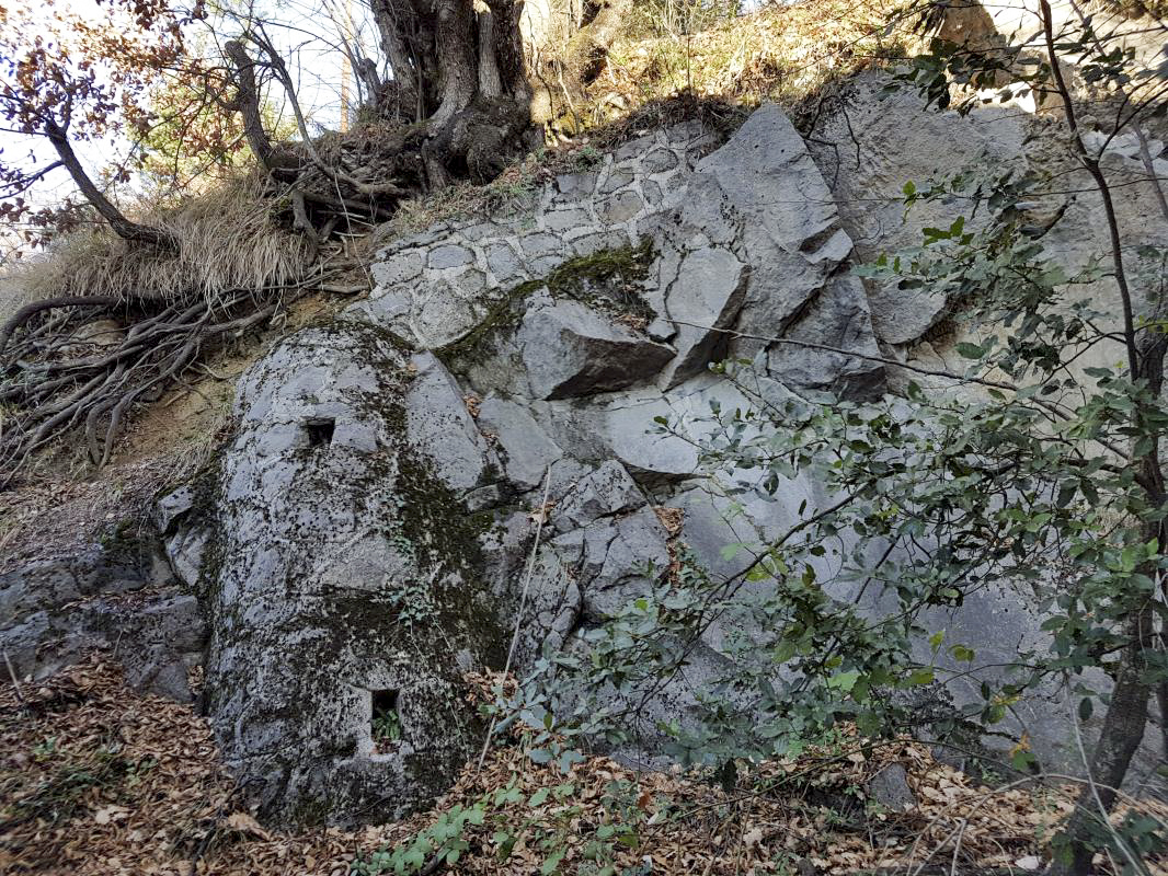 Ligne Maginot - AGAISEN - (Casernement) - Arrière du bâtiment - ELLENA-CUNY