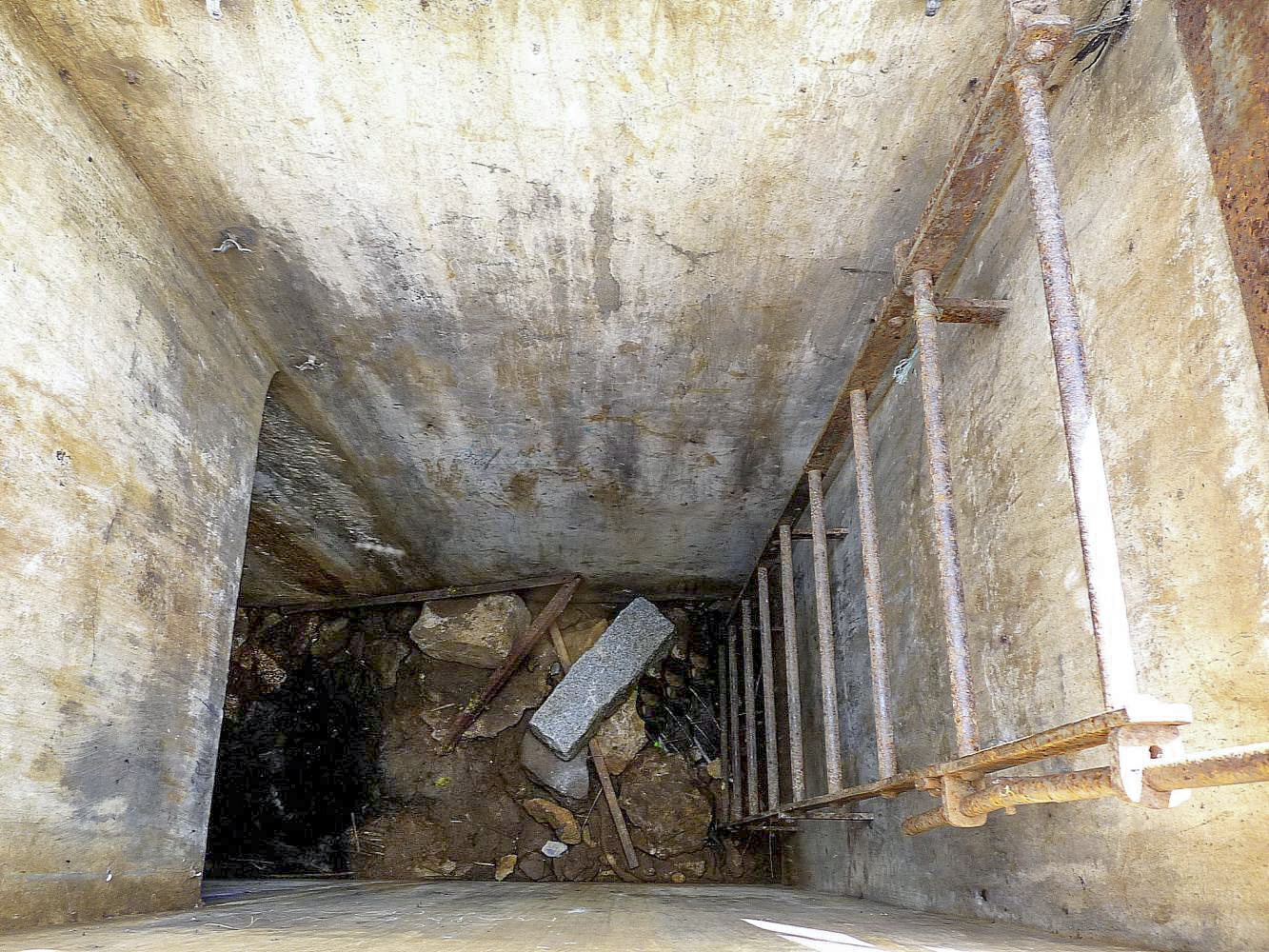 Ligne Maginot - 55T - (Chambre de coupure) -  - Sylvie Laure LAMBERT