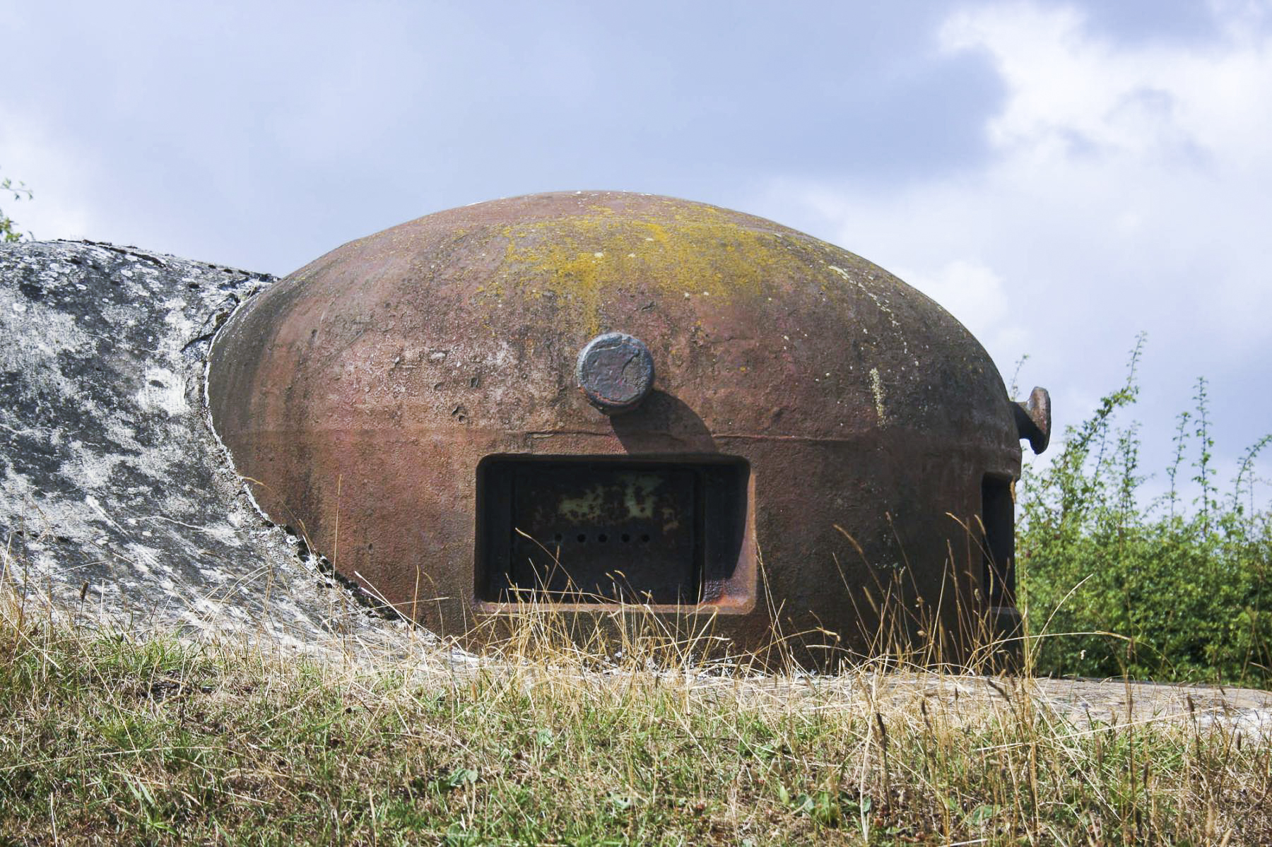 Ligne Maginot - BREHAIN - A6 - (Ouvrage d'artillerie) - Bloc 2
Cloche GFM - Michel Teiten