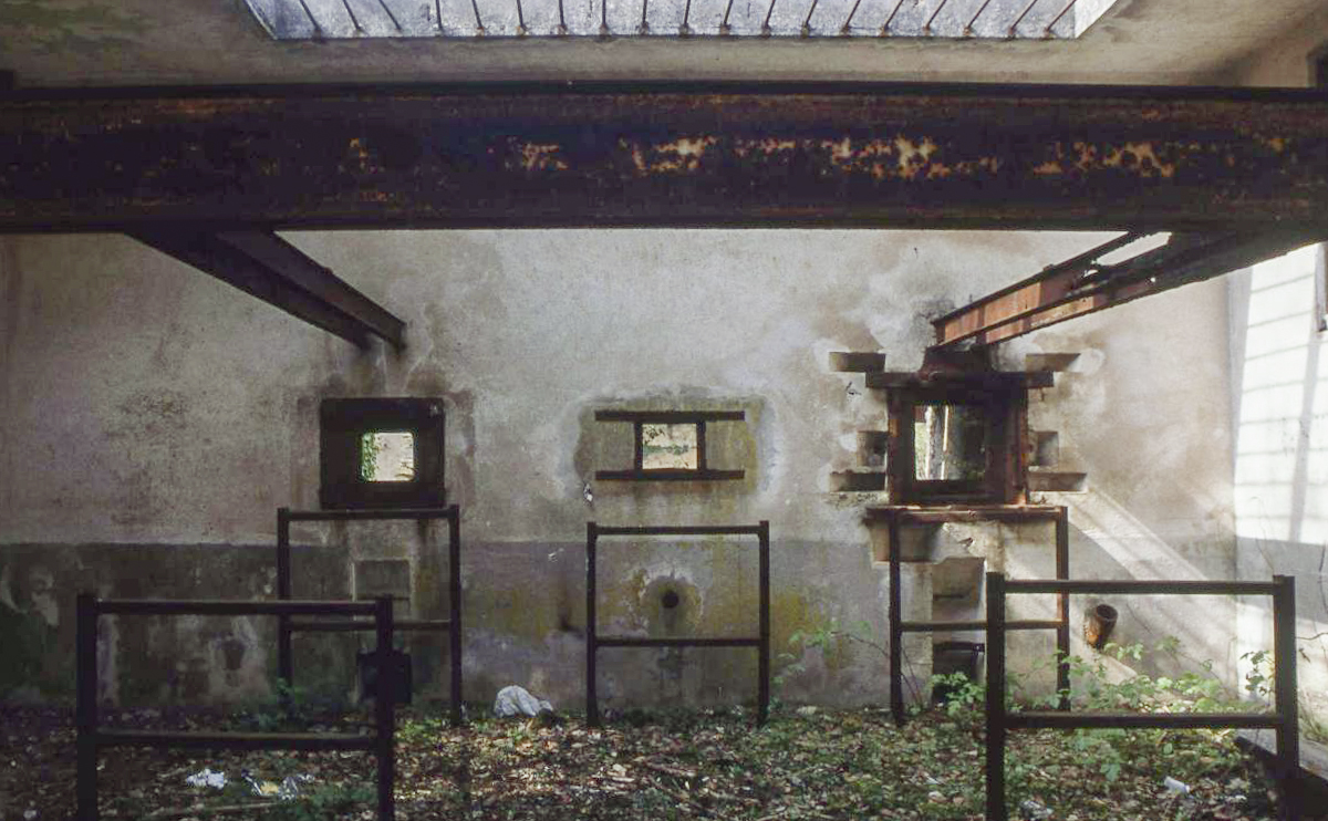 Ligne Maginot - ERROUVILLE EST - (Stand de tir) - Le stand de tir en 1993
Coté pile - Valentin Hemmert