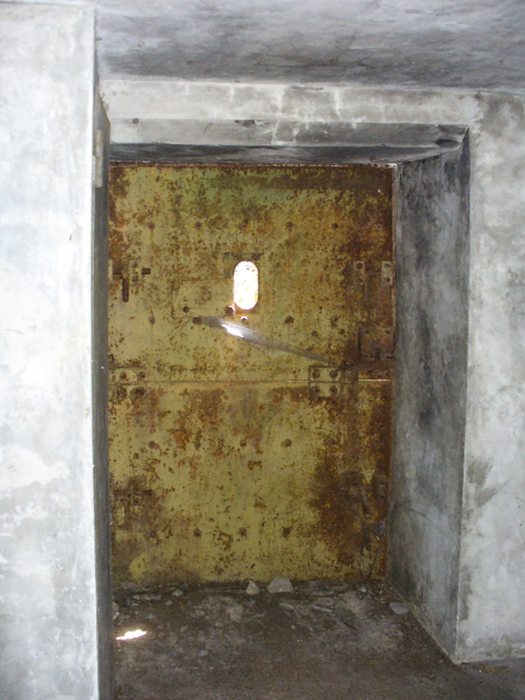 Ligne Maginot - E6 - TOURNEFORT (Casemate d'infanterie) - Porte vue de l'intérieur - Marc ENDINGER
