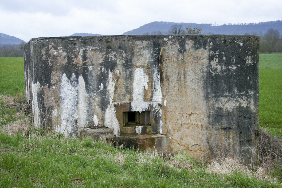 Ligne Maginot - CB314 - (Blockhaus pour arme infanterie) - Vue frontale du blockhaus - Michel Teiten