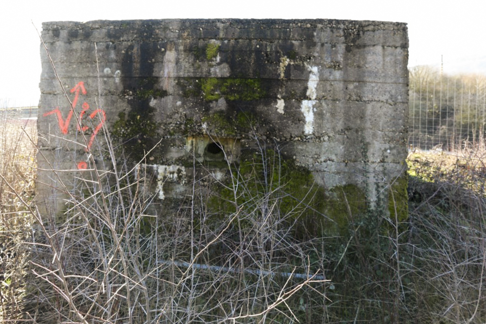 Ligne Maginot - ENTRANGE EST - (Abri) -  - Alain Perouffe