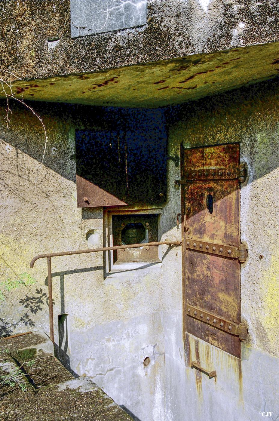 Ligne Maginot - ESCHERANGE EST - C38 - (Casemate d'infanterie - Simple) -  - Lia VERMEULEN