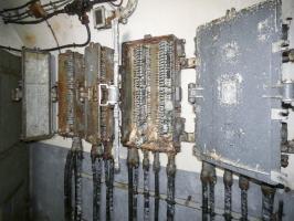 Ligne Maginot - FERMONT - A2 - (Ouvrage d'artillerie) - PC de l'ouvrage
Boitiers répartiteurs téléphoniques