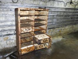 Ligne Maginot - FERMONT - A2 - (Ouvrage d'artillerie) - Atelier du génie et de l'artillerie
Armoire pour outillage ou pièces de rechange