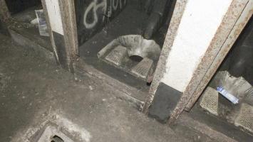Ligne Maginot - HELMREICH - X10 - (Abri) - Les latrines