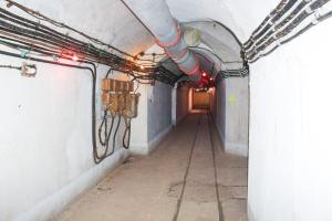 Ligne Maginot - CASTILLON (CN) - EO8 - (Ouvrage d'artillerie) - Galerie principale menant du bloc 1 (entrée) aux monte-charges