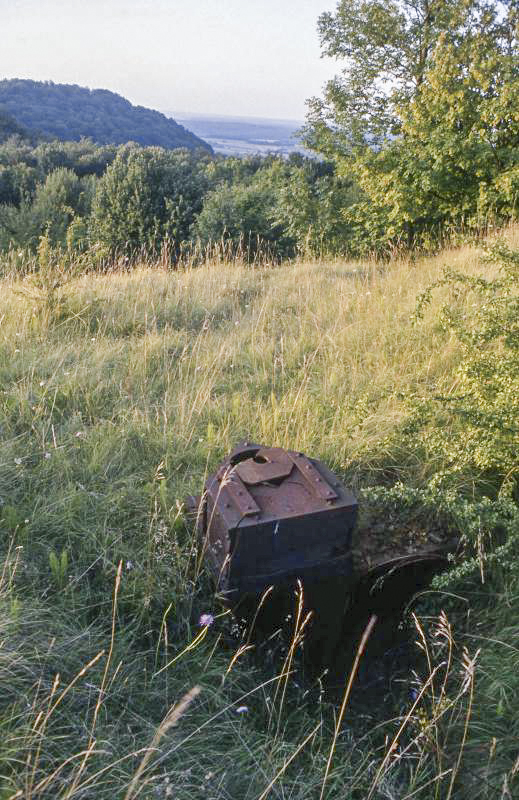 Ligne Maginot - SCHLAPPERBERG - (Observatoire d'infanterie) - La guérite observatoire encore présente
1992 - Valentin Hemmert