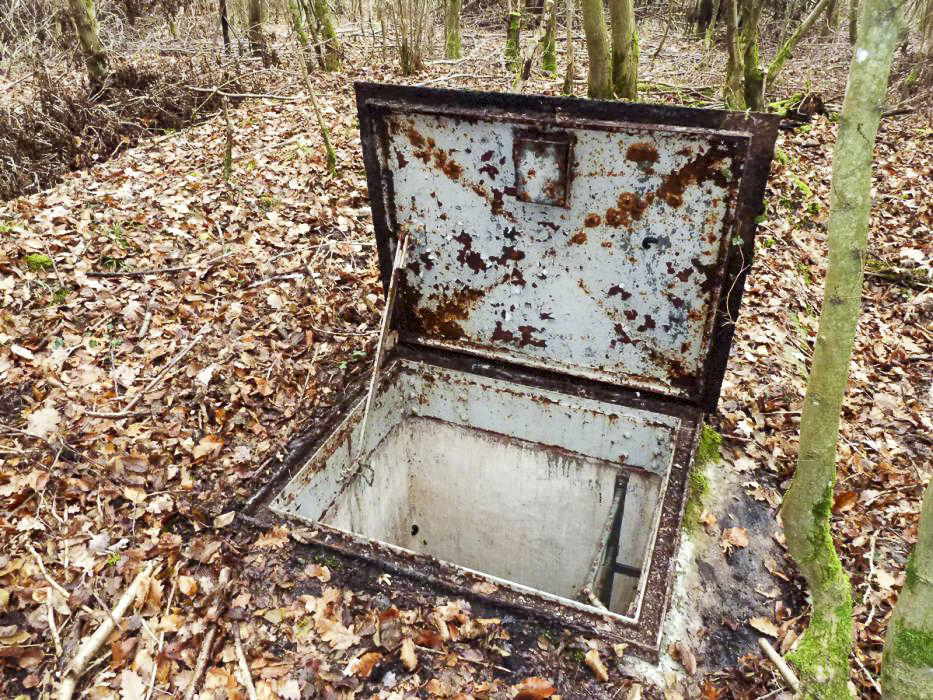 Ligne Maginot - 4T - (Chambre de coupure) - Trappe ouverte - Pascal LAMBERT