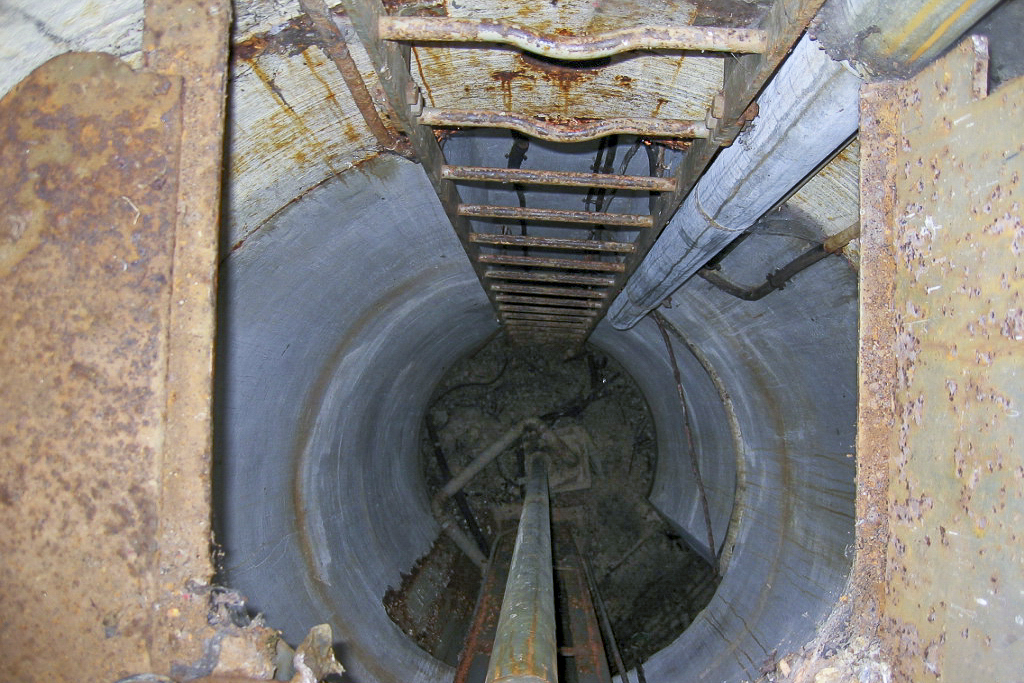 Ligne Maginot - HETTANGE GRANDE - O9 - (Observatoire d'artillerie) - Dans la cloche GFM - Michel Teiten