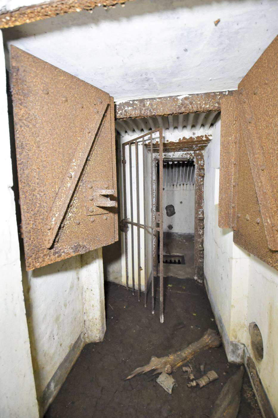 Ligne Maginot - SAINTE MARIE (168° RIF - 70° RAMF) - (PC de Sous-Secteur) - Annexe 3
Seconde entrée - Ludovic KNAPP