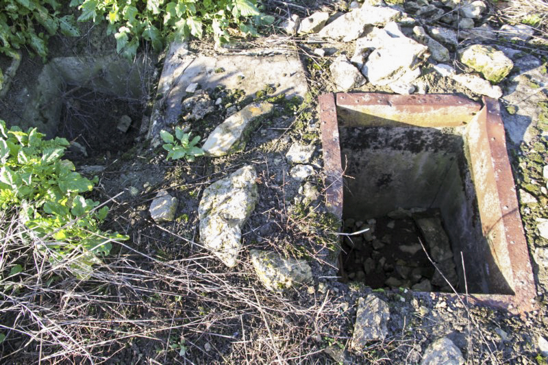 Ligne Maginot - COTE 334 EST - (Observatoire d'artillerie) - Entrée en puits - Alain Perouffe