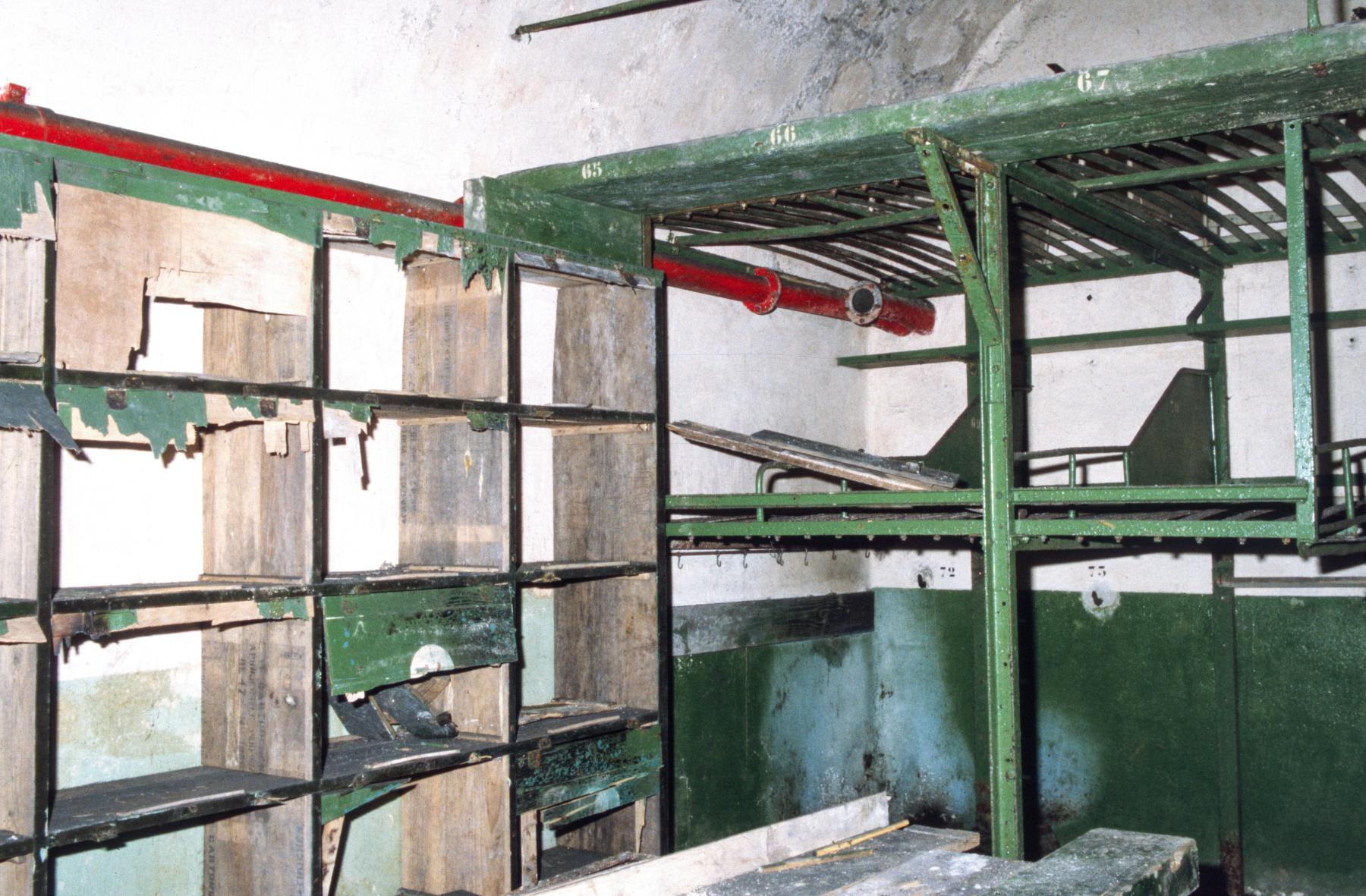 Ligne Maginot - COUME ANNEXE SUD - A32 - (Ouvrage d'infanterie) - Bureau et chambrée - MANSUY Michel