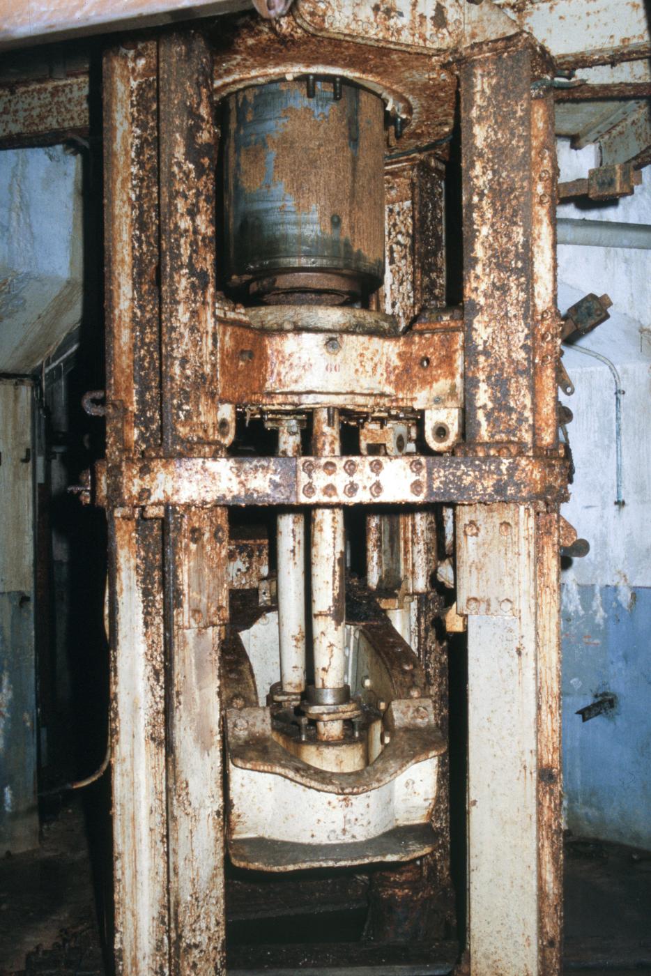Ligne Maginot - COUME - A 31 - (Ouvrage d'infanterie) - Bloc 2
Tourelle de mitrailleuses - MANSUY Michel