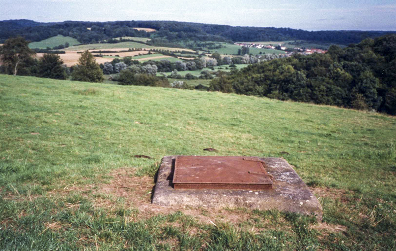 89M - (Chambre de coupure) 