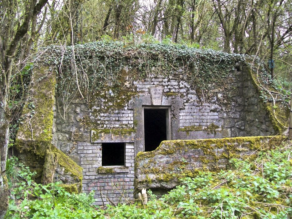 Ligne Maginot - CB168 - CHAPELLE SAINT ROCH - (PC de Sous-Quartier) - Alvéole 3 - freddy57