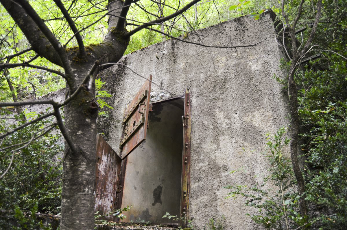 Ligne Maginot - CASTEL VIEIL - (Ouvrage d'infanterie) - Bloc 1
Entrée sud - Michal Prasil