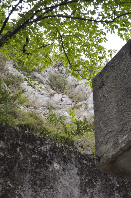 Ligne Maginot - CASTEL VIEIL - (Ouvrage d'infanterie) - Bloc 2
A l'arrière-plan l'échelle métallique vers le bloc 3 - Michal Prasil