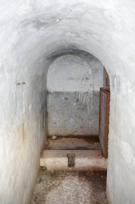 Ligne Maginot - CASTEL VIEIL - (Ouvrage d'infanterie) - Local des citernes - Michal Prasil