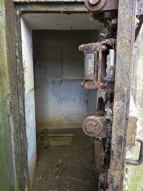 Ligne Maginot - ALTROFF - (Central téléphonique isolé) -  - Sylvie-Laure LAMBERT